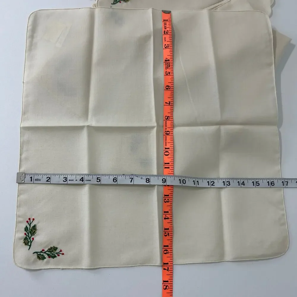 Vintage NWT Christmas Napkins Set of 6 + Bread Basket Liner Embroidered Holiday